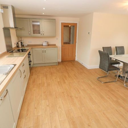 Woodpecker Barn Villa Pontyclun Exterior foto