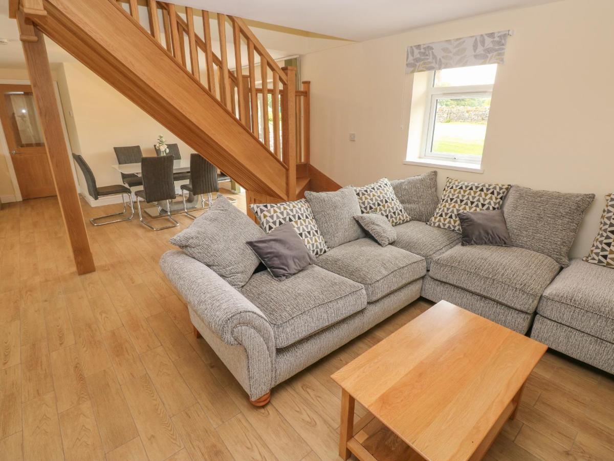 Woodpecker Barn Villa Pontyclun Exterior foto